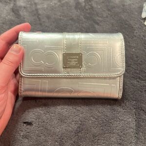 Liz Claiborne Wallet